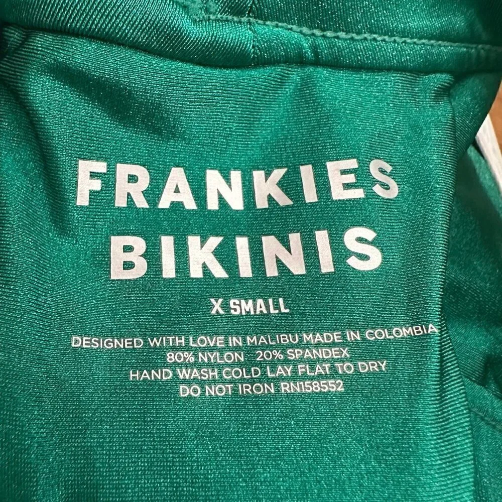 NWT Frankies Bikinis Bikini Bottoms
